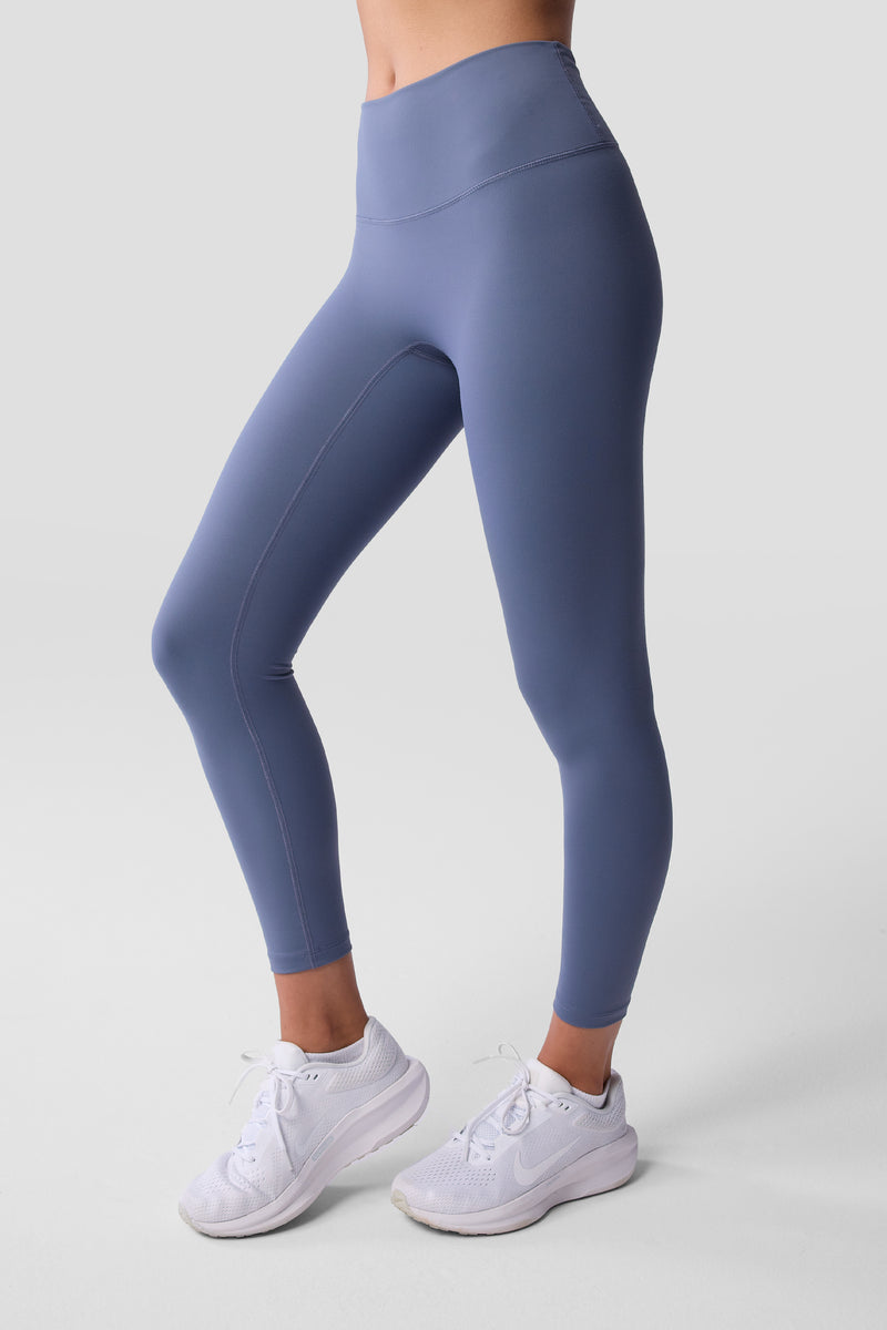 Essentials 7/8 Pocket Leggings — in bounds blue — 2