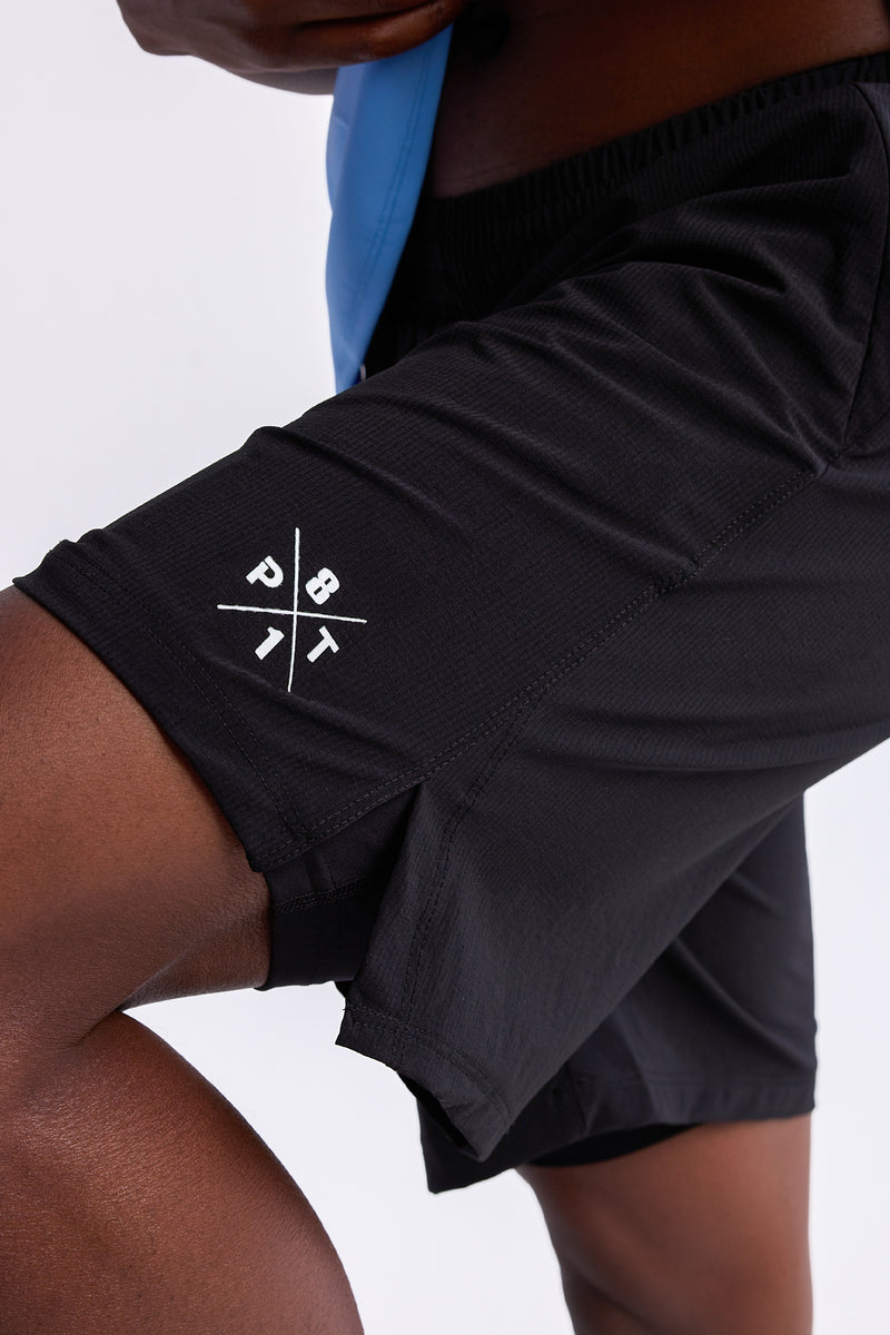 TO Performance Lined Short — black — 7
