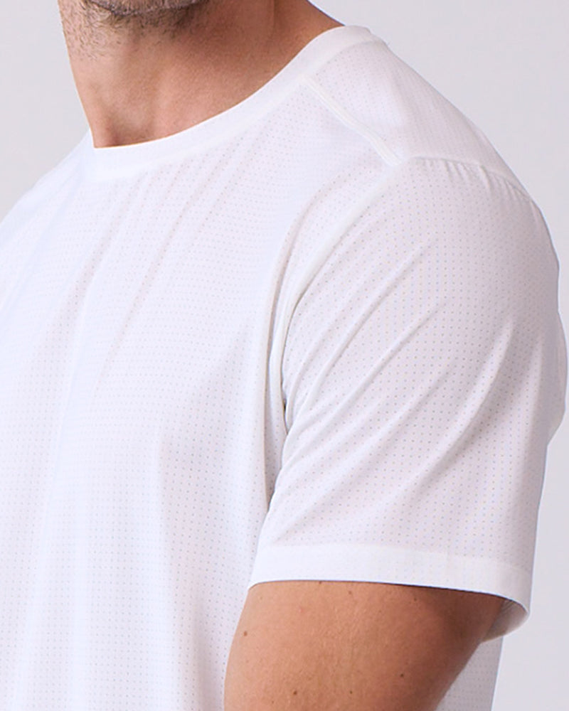 Forward Shoulder Seam
