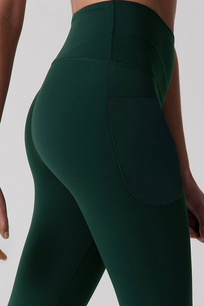 Essentials 7/8 Pocket Leggings — racing green — 3